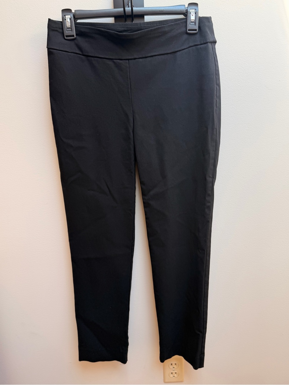 J. McLaughlin Black Tailored Ponte Trousers